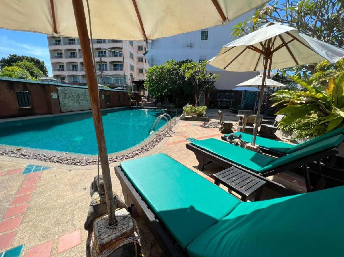 Pattara Mansion พัทยา Hotel Pattaya Exterior photo